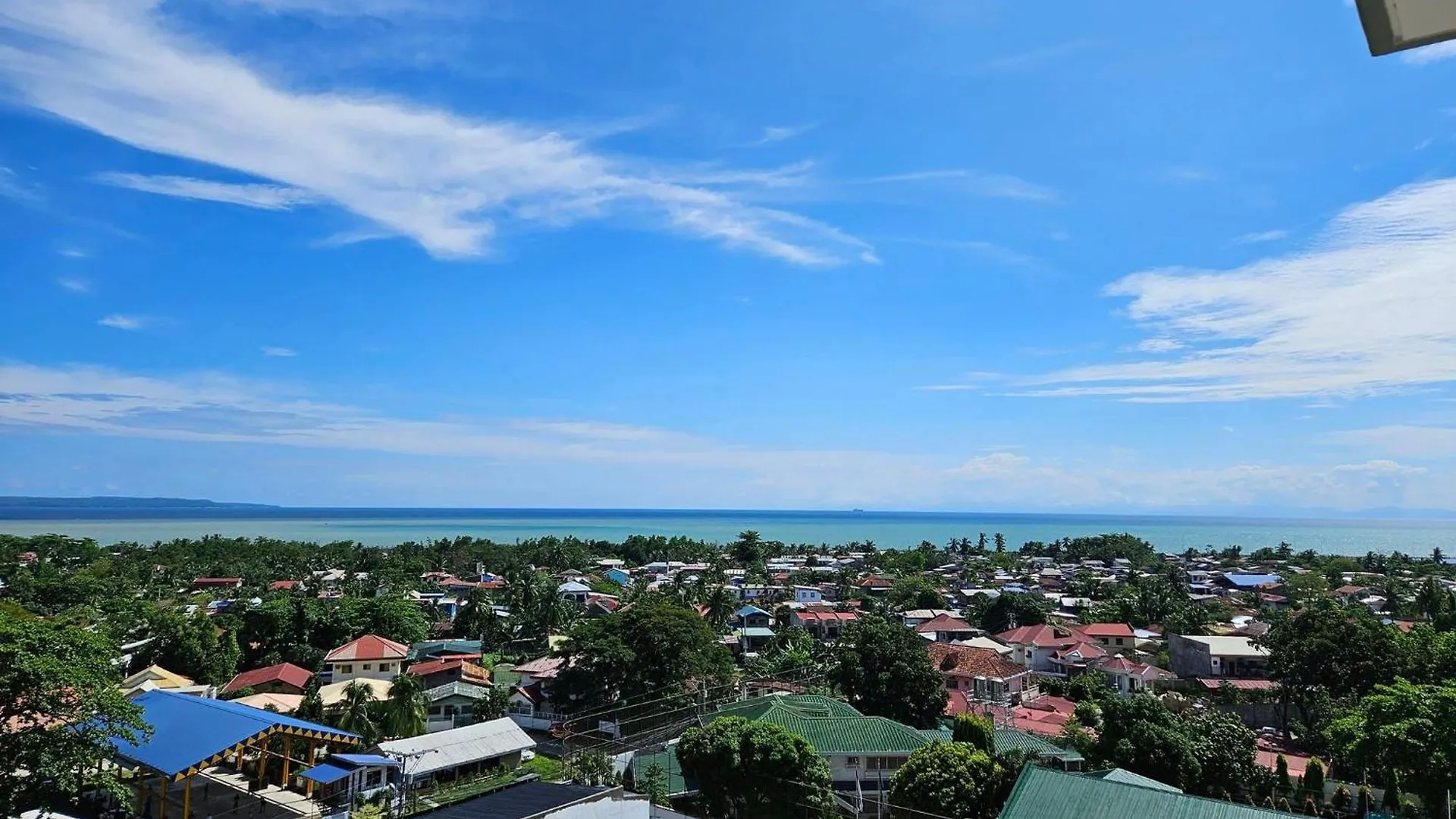 Verdon Parc Haven Cozy Condo In Ecoland, Davao 0*,
