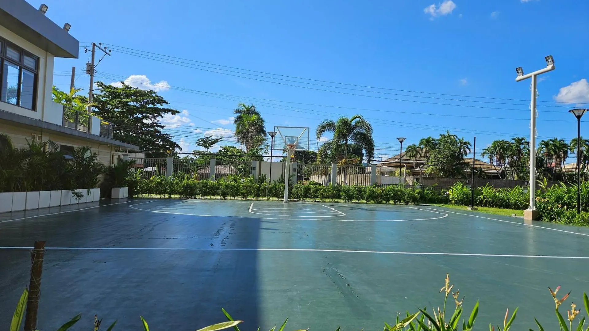 Verdon Parc Haven Cozy Condo In Ecoland, Davao Apartment